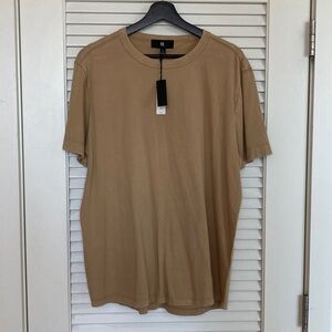 Banana Republic Light Brown Short Sleeve Tee in Size L